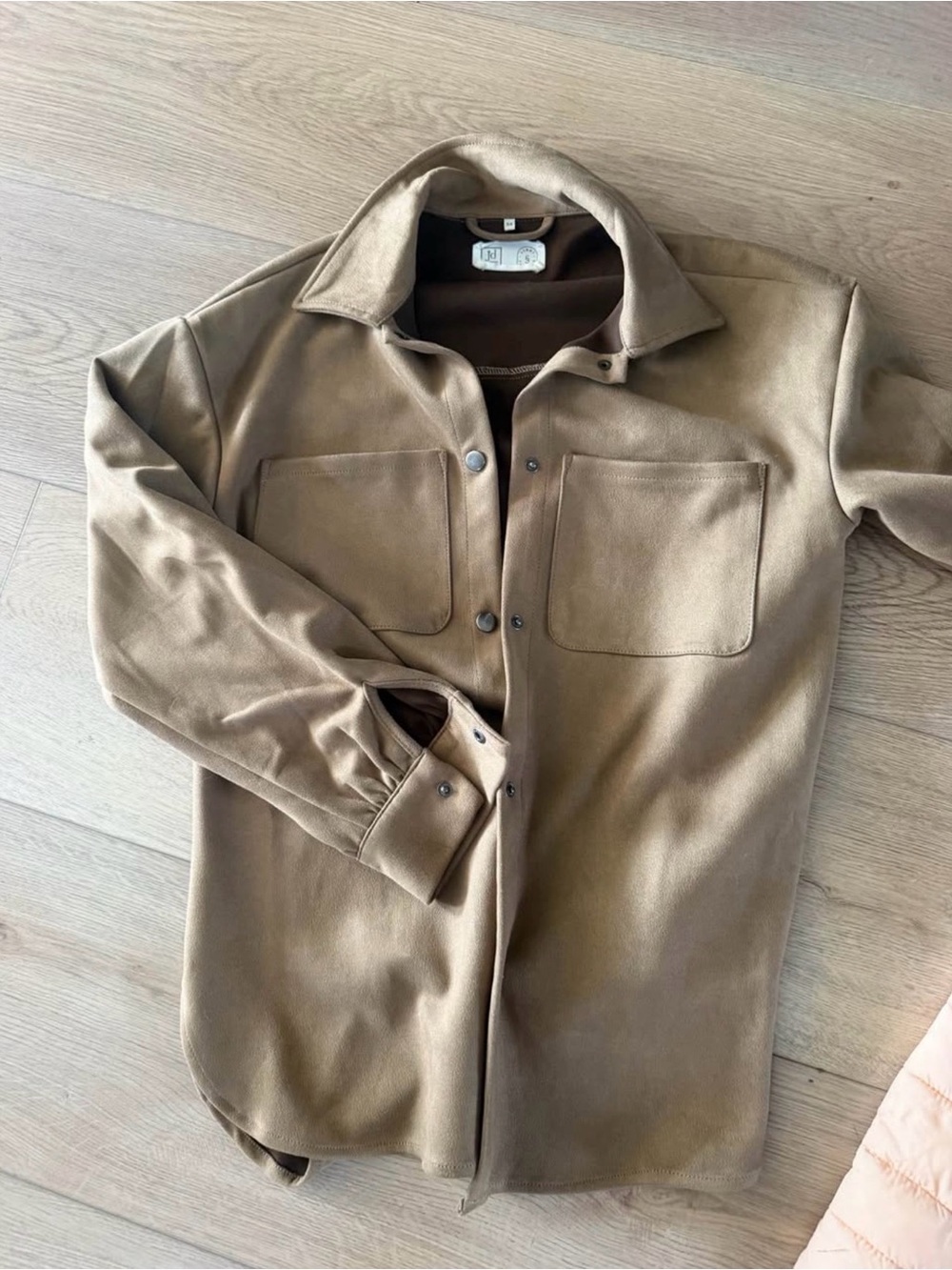 Women’s Utility Shacket Jacket in Tan - Unbranded